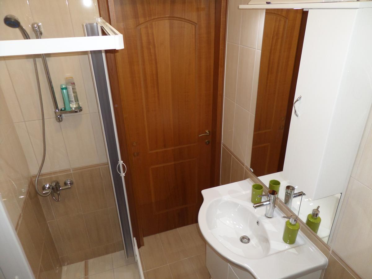 Dimitris Studio Apartment Ioannina Exterior photo